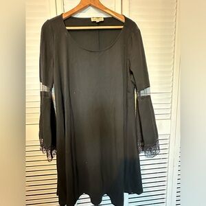 Kate Kasin black long bell sleeve round net dress size XL